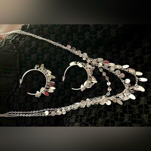 New Studio 1886 by Avon Silvery Droplets Jewelry Set Necklace Earrings